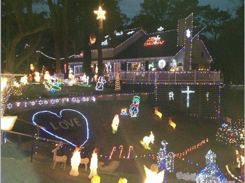 Where to see Christmas lights on the OBX